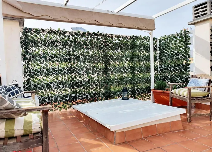 Captain's Penthouse Daire